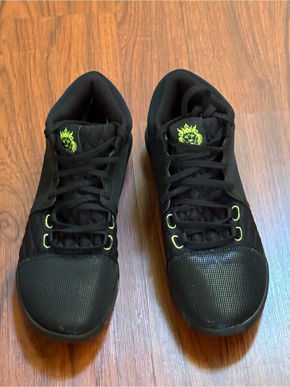 Men's Black Sneakers with Neon Lime Accents